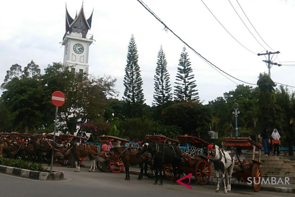 Tarif bendi wisata di Kota Bukittinggi ditetapkan untuk kenyamanan kusir dan wisatawan