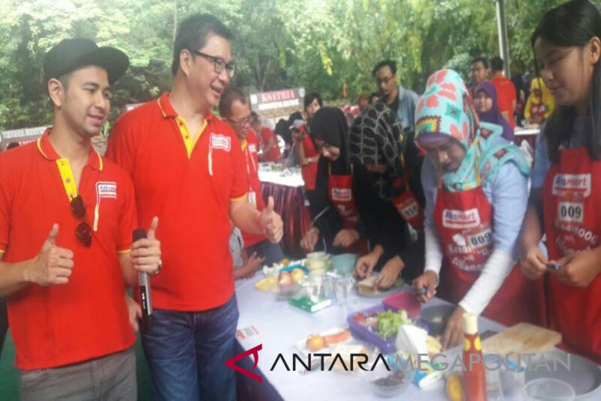 Alfamart gelar lomba memasak kreatifood (video)