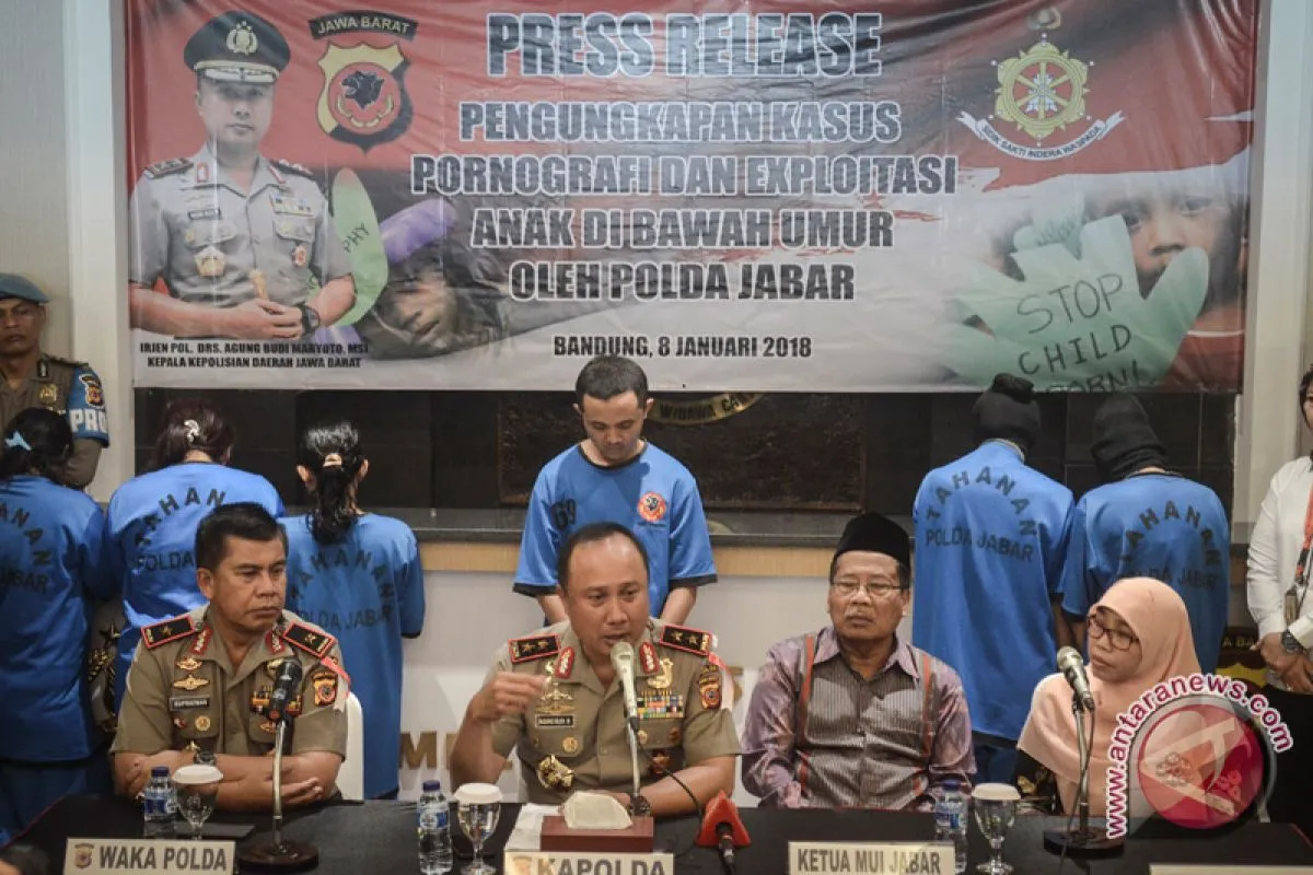Bokep diancam sebarkan video