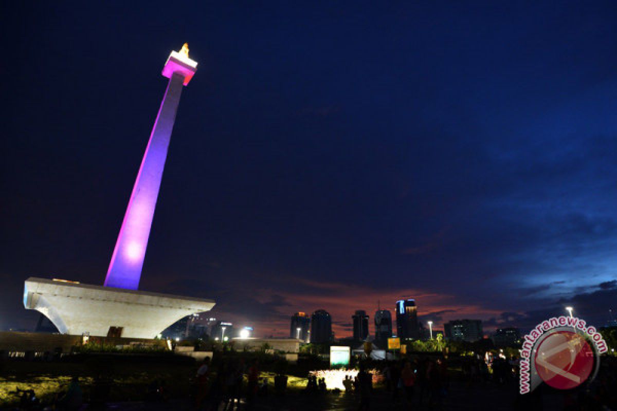 Anies dan Rhoma Irama berduet nyanyikan 'Begadang' di Monas