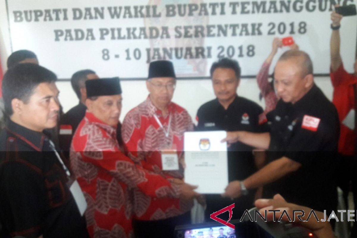 Petahana Bupati Temanggung mendaftar di KPU