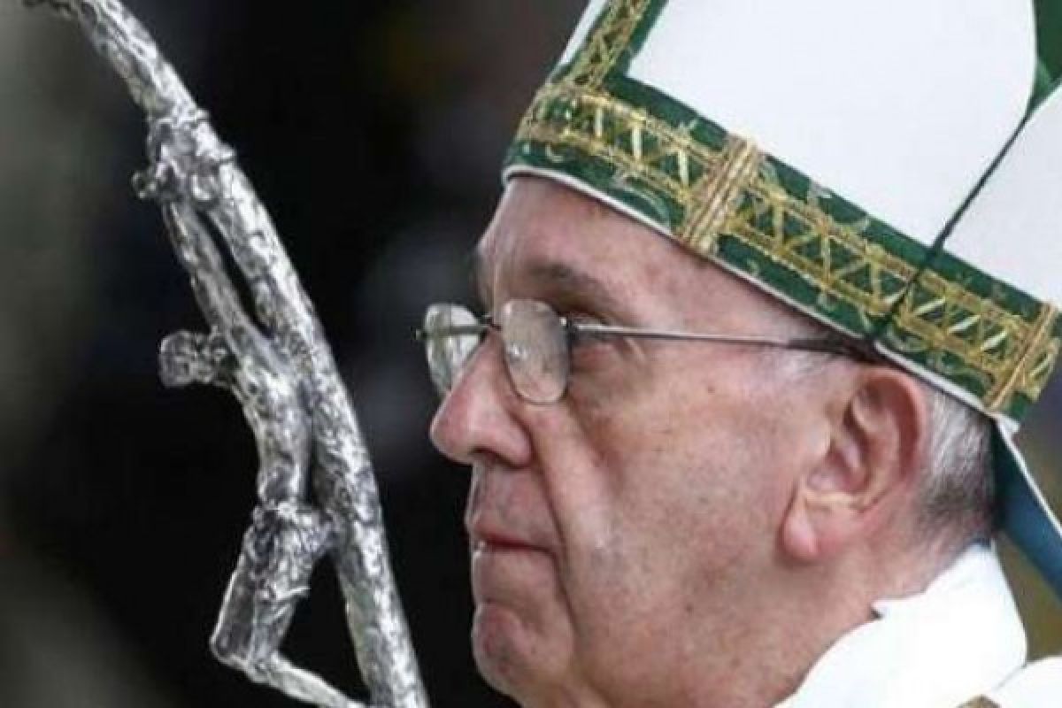 Benarkah Dunia di Ambang Perang Nuklir, Ini Kekhawatiran Paus Fransiskus