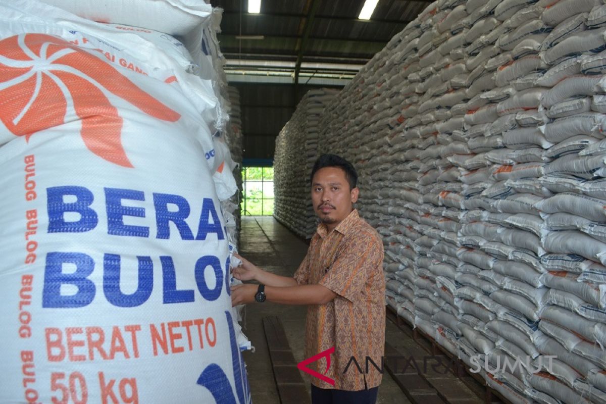 Bulog Sumut  sudah op beras  9.700 ton
