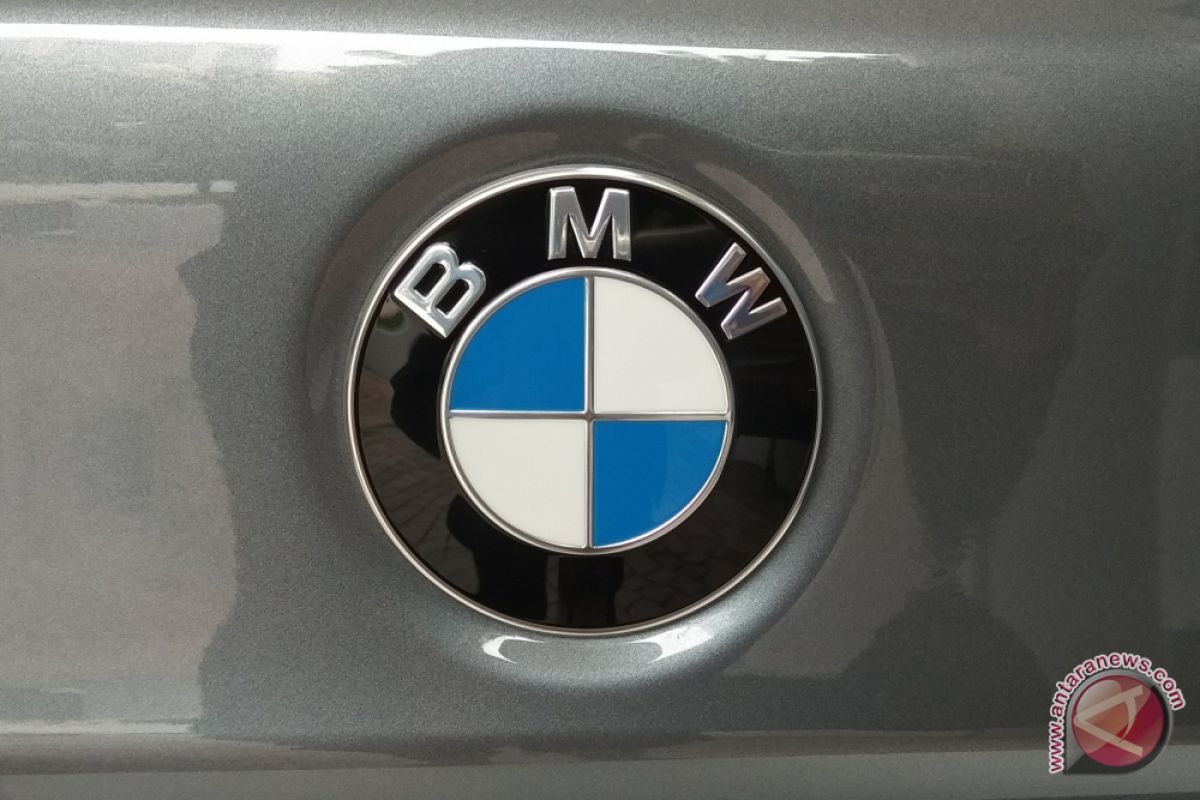 BMW China naikkan harga SUV buatan AS hingga 7 persen