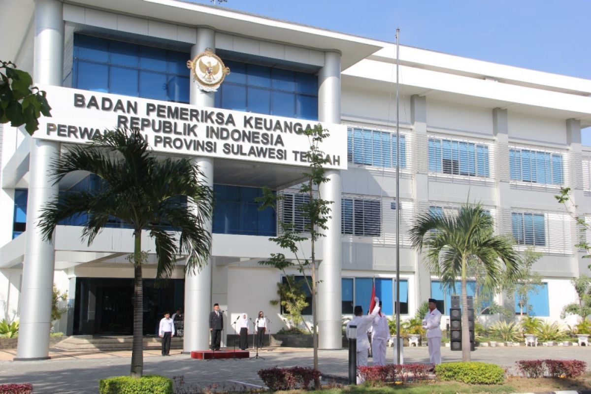 BPK Sulteng serahkan LHP Pemda se-Sulteng