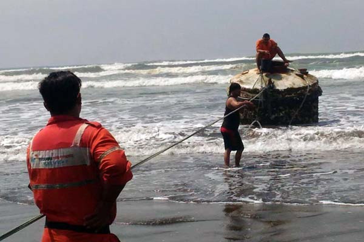 Membahayakan, banyak sarana bantu navigasi pelayaran di Cilacap rusak