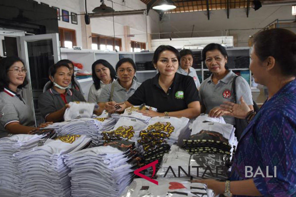 Dekranasda Denpasar dorong perajin tingkatkan produksi berkualitas