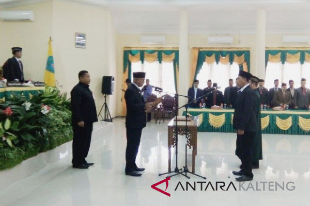 Padimin Resmi Dilantik Jadi Anggota DPRD Lamandau