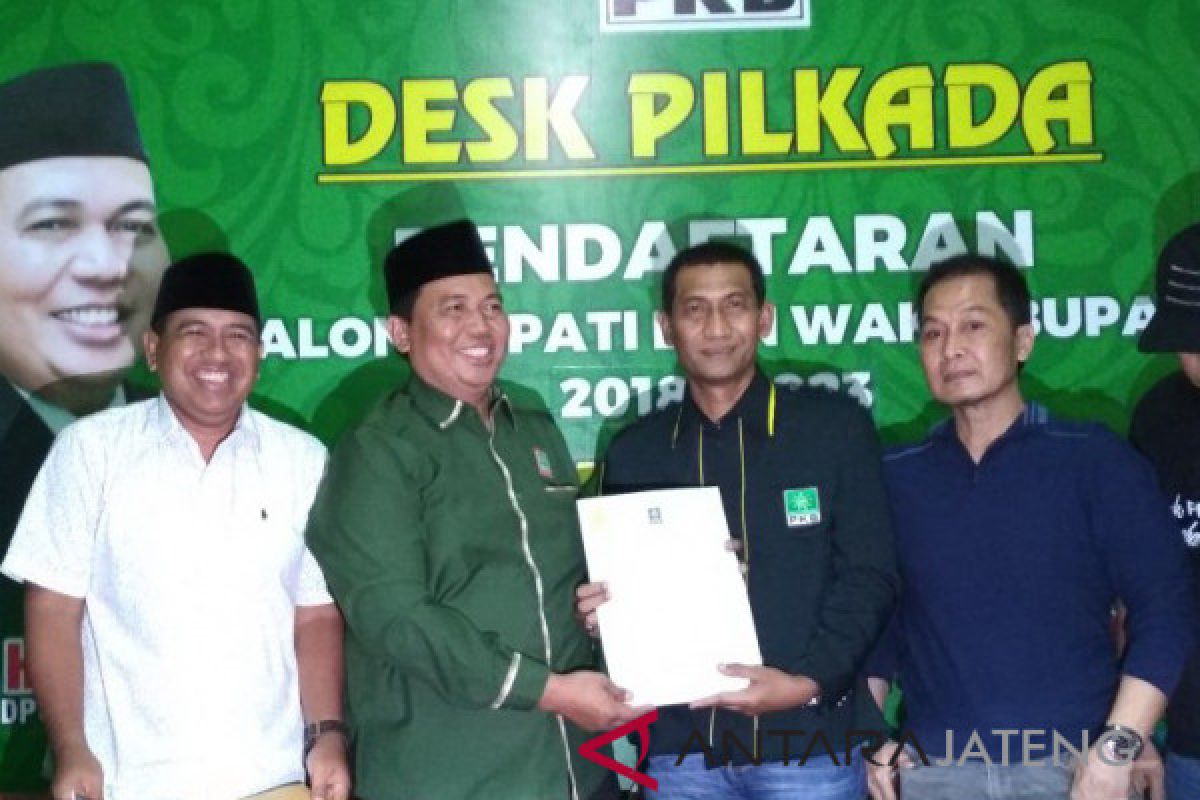 PDIP Kudus berhentikan Hartopo dari struktural partai