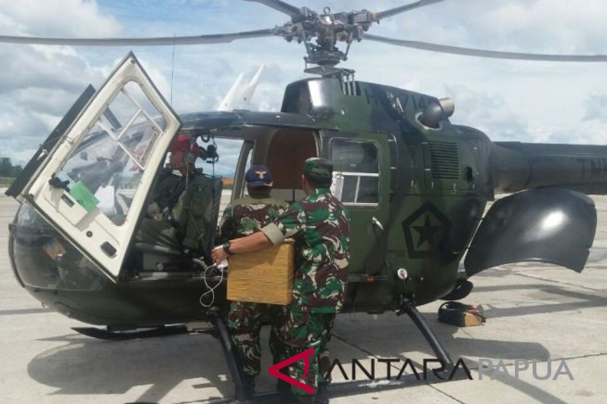 Helikopter TNI dilaporkan hilang kontak dalam penerbangan ke Jayapura