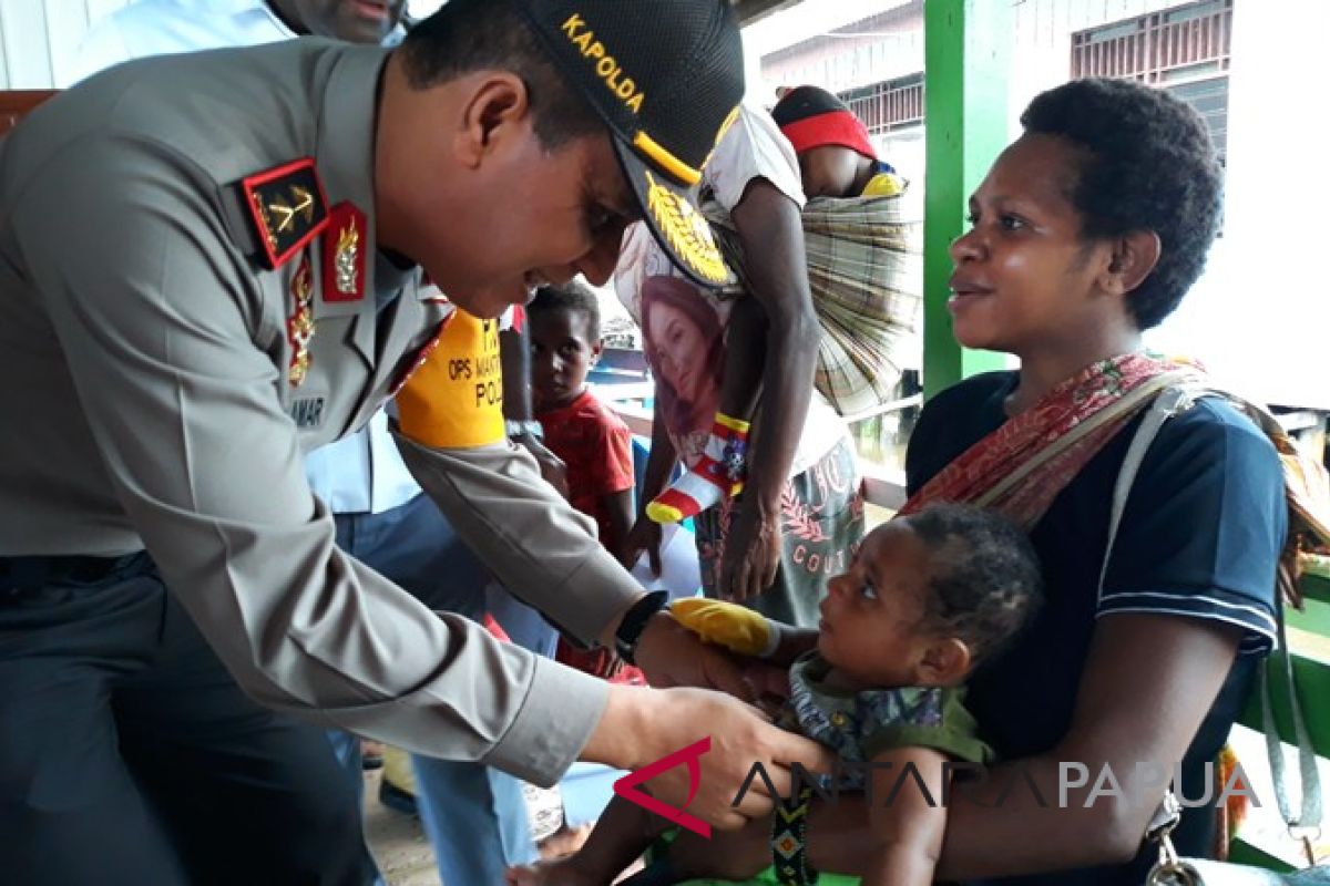Polda Papua gelar pengobatan massal di Asmat