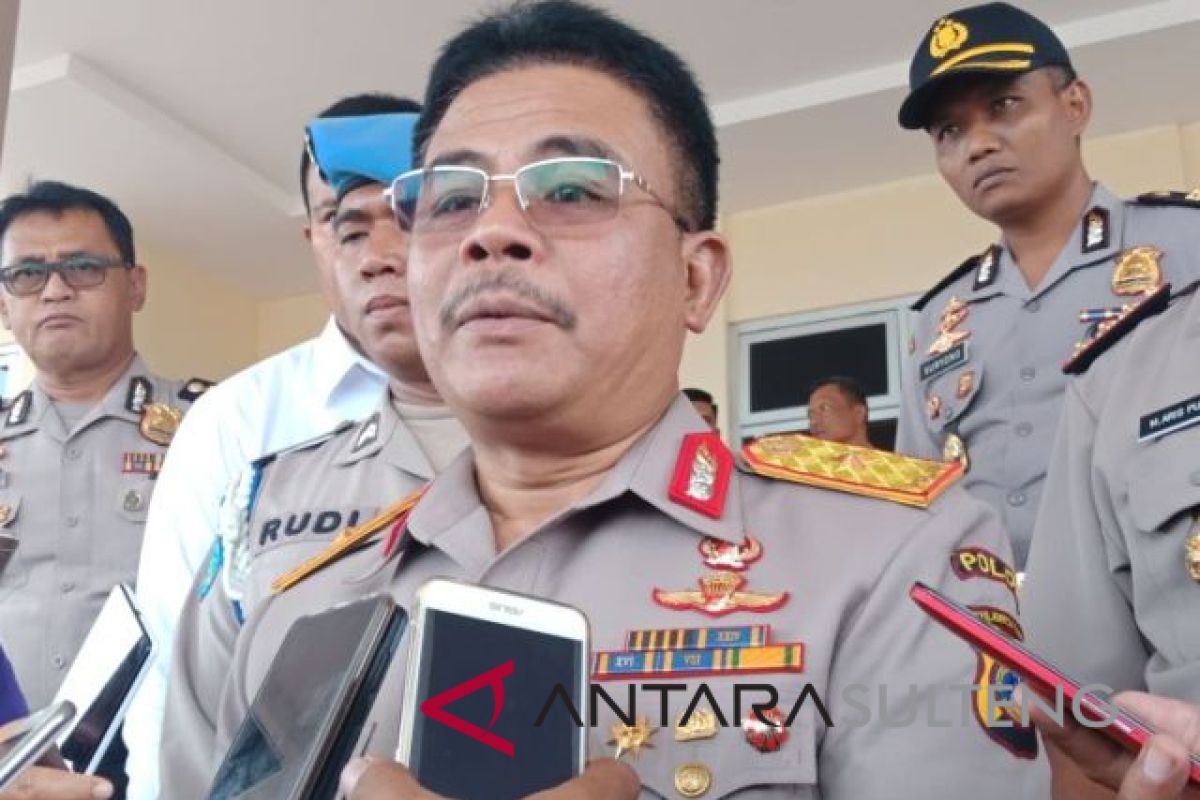 Kapolda Sulteng bantah pencopotan Kapolres Banggai karena konflik (Vidio)