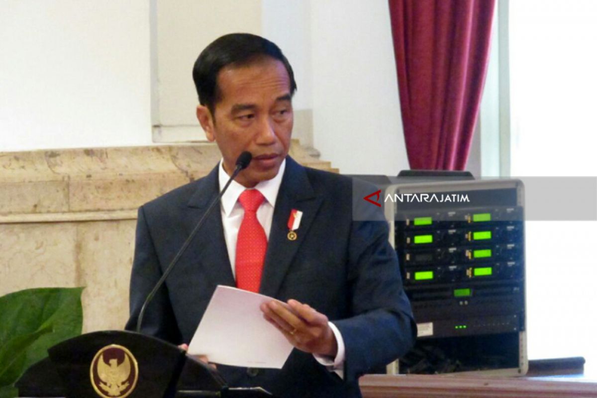 Jokowi: Ada yang Salah dengan Ekspor Indonesia (Video)