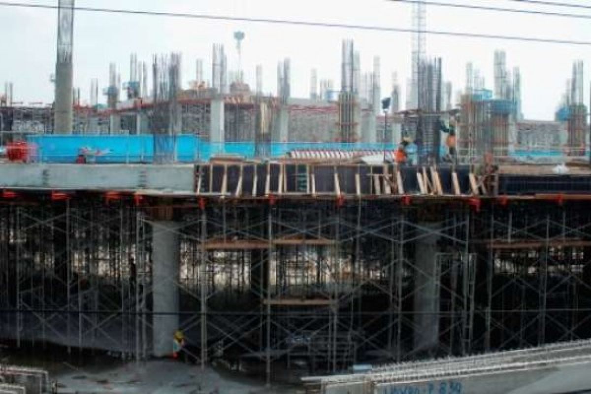 Pemko Pekanbaru Hentikan Secara Paksa Pembangunan Gedung Pencakar Langit