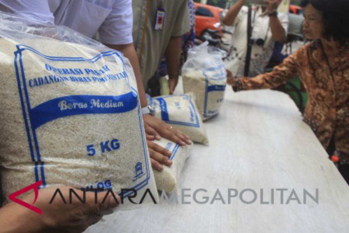 Sembako Karawang aman jelang Ramadan