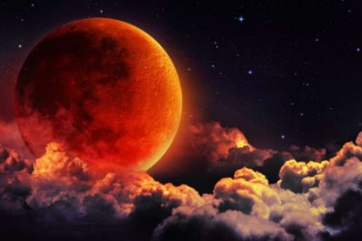Penumpang Pesawat Khawatirkan Dampak Supermoon