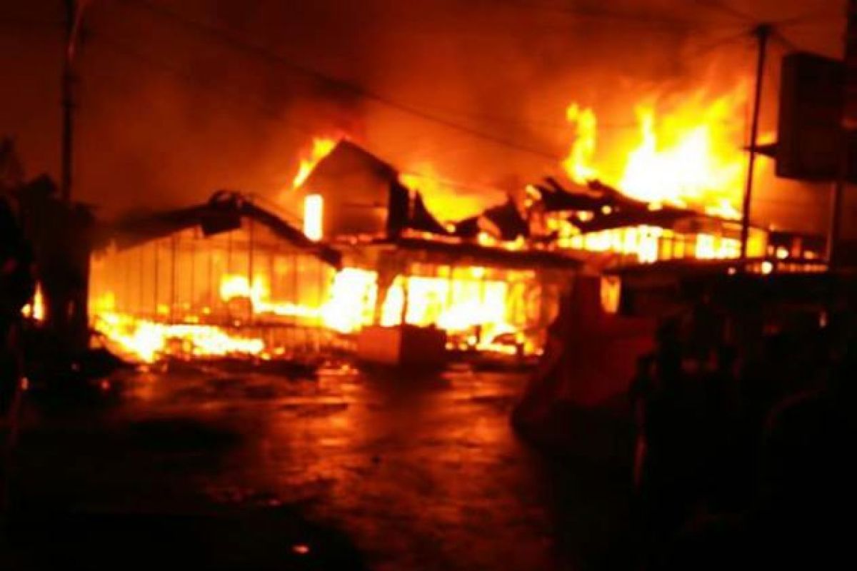 Kebakaran Pasar Sungaipenuh tewaskan pasutri