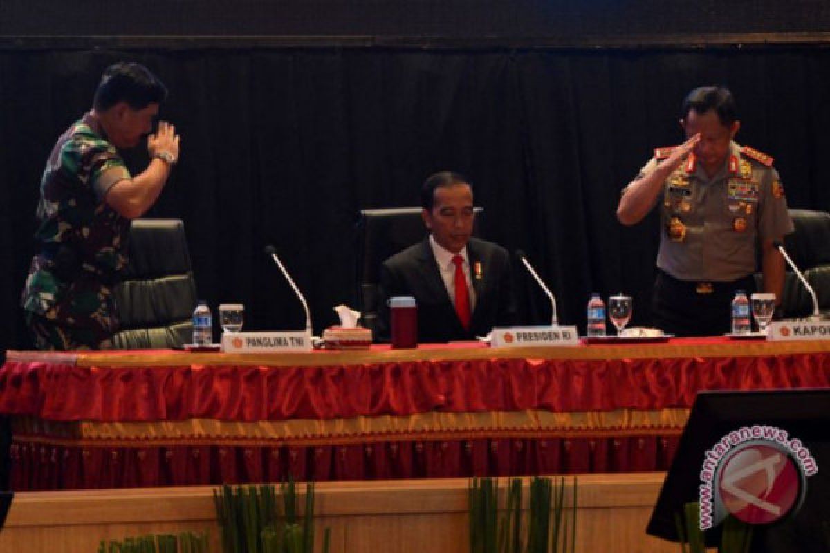 Presiden minta Panglima-Kapolri tangani wabah Papua