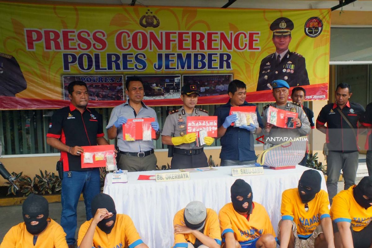 Polres Jember Buru Tahanan Narkoba Kabur Sebelum Sidang di PN