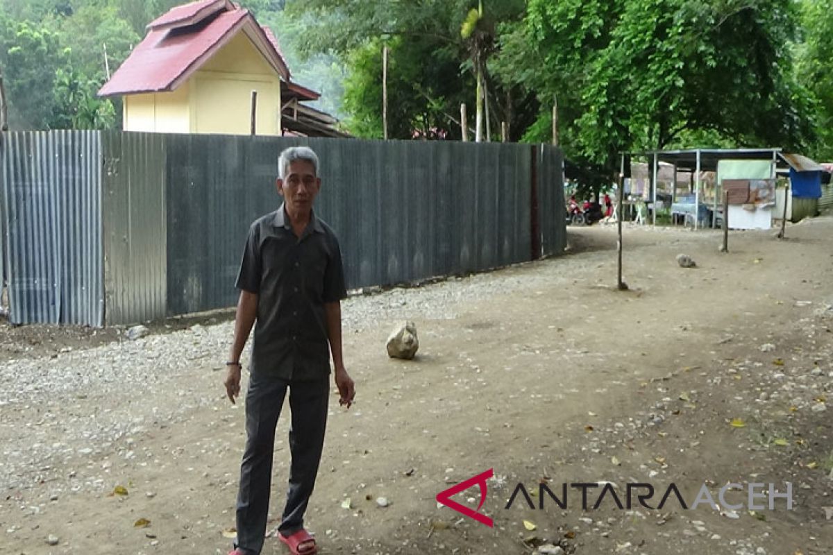 Petani Singkil blokade aktivitas kenderaan perusahan perkebunan