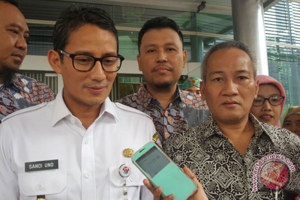 Sandiaga minta RT/RW pantau peredaran minuman keras