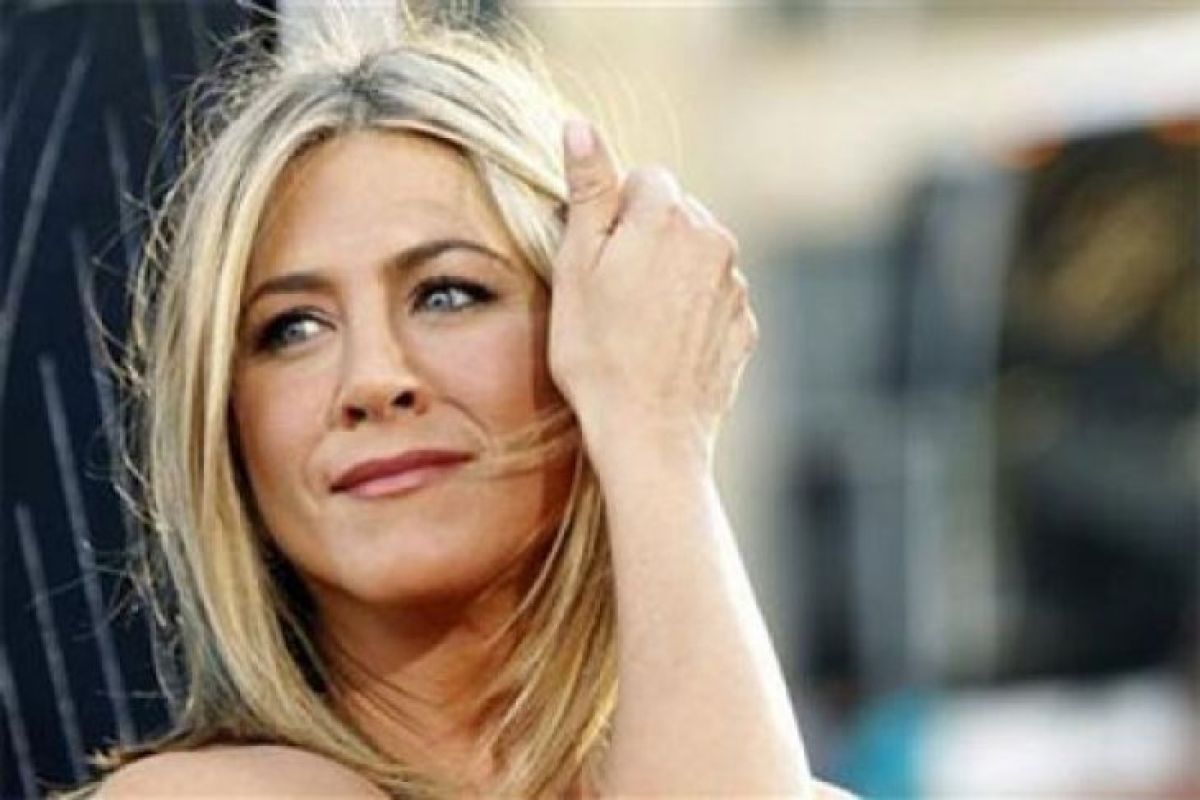 Tiga tahun pernikahan, Jennifer Aniston dan Justin Theroux bercerai