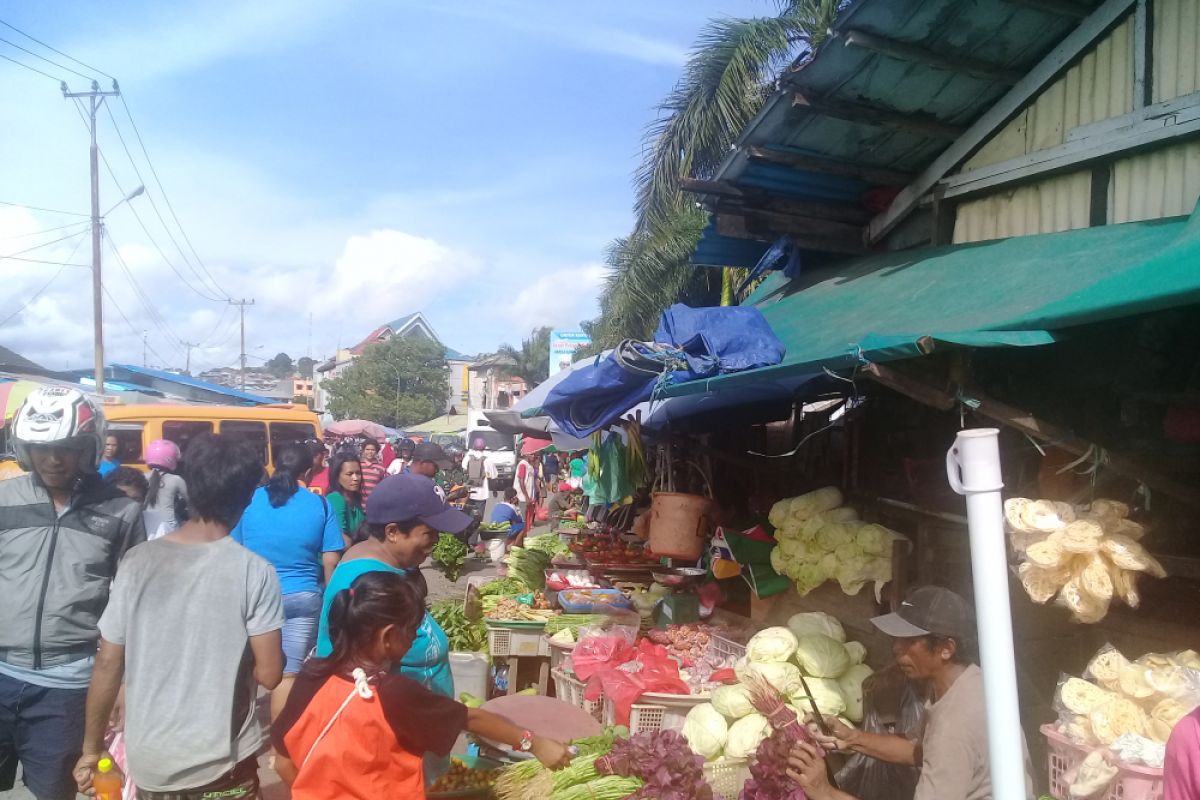 DPRD: pembenahan pasar Mardika diharapkan terealisasi