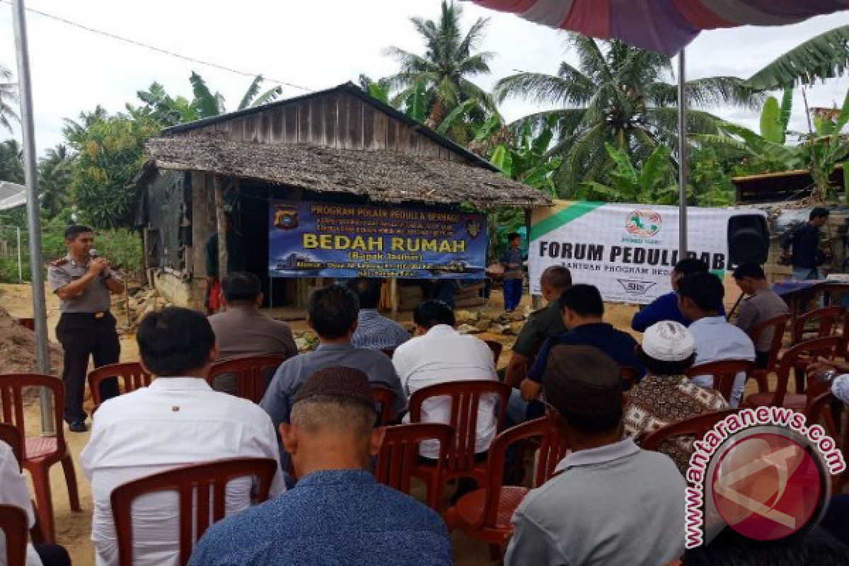 Polda Babel bangun rumah layak huni di Bangka Barat