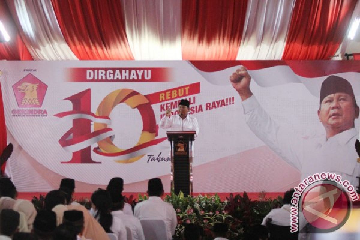 Kader serukan dukungan untuk Prabowo saat HUT Gerindra