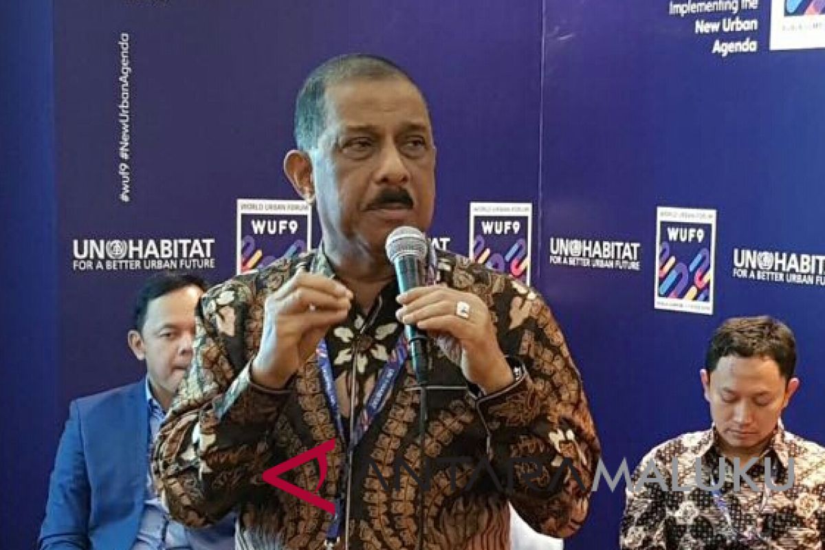 Wali Kota Ambon terima penghargaan kepala daerah inovatif