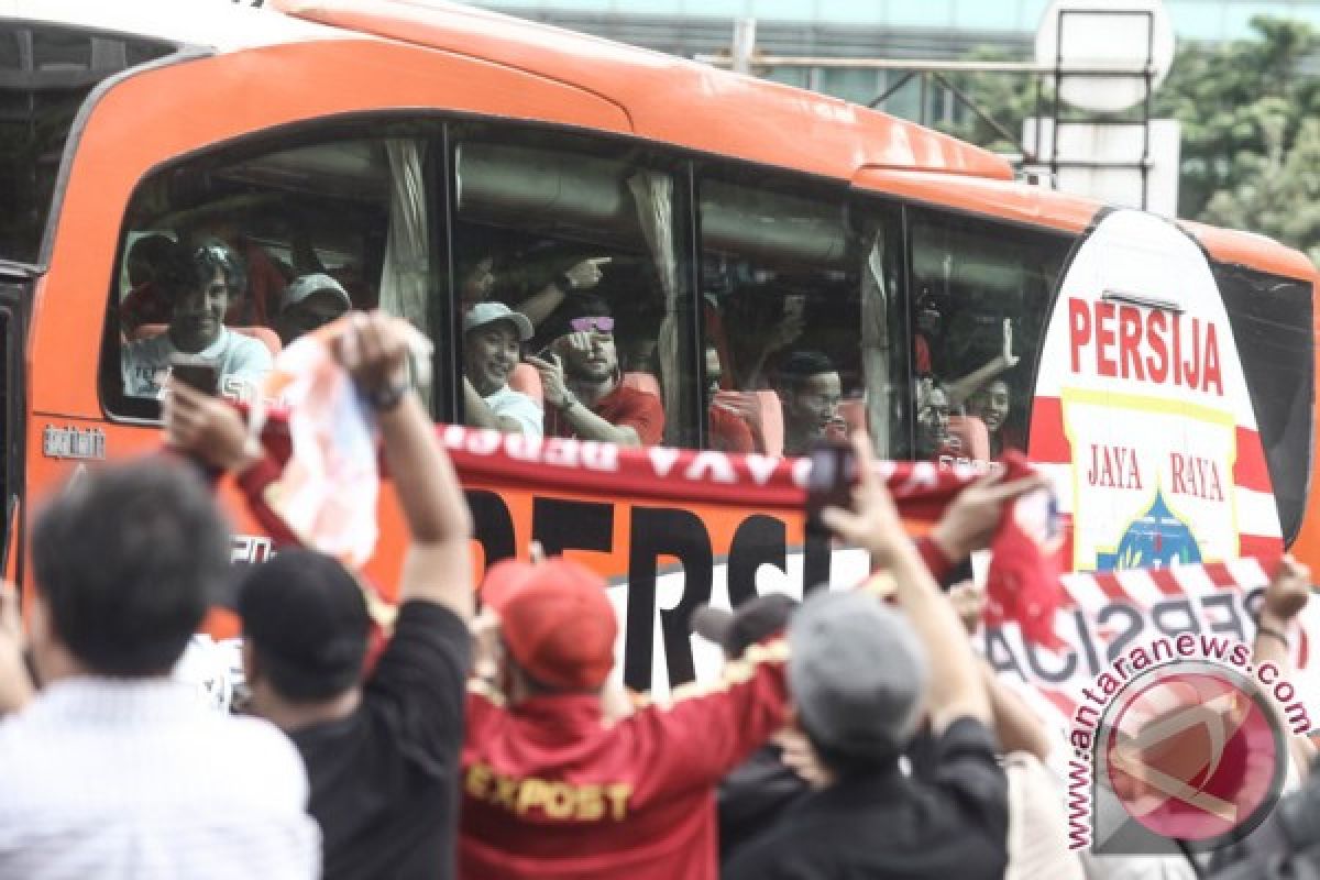 Pawai kemenangan Persija bubar Minggu petang