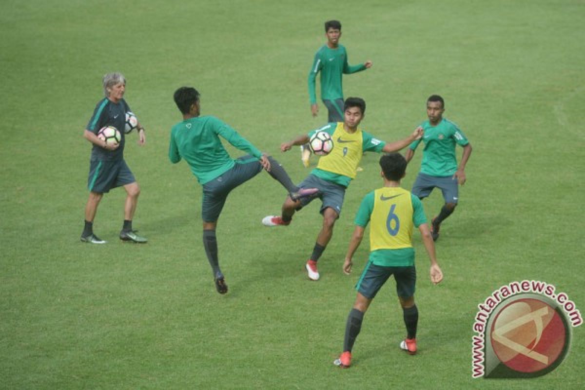 Timnas U-19 kontra Laos laga pertama AFF