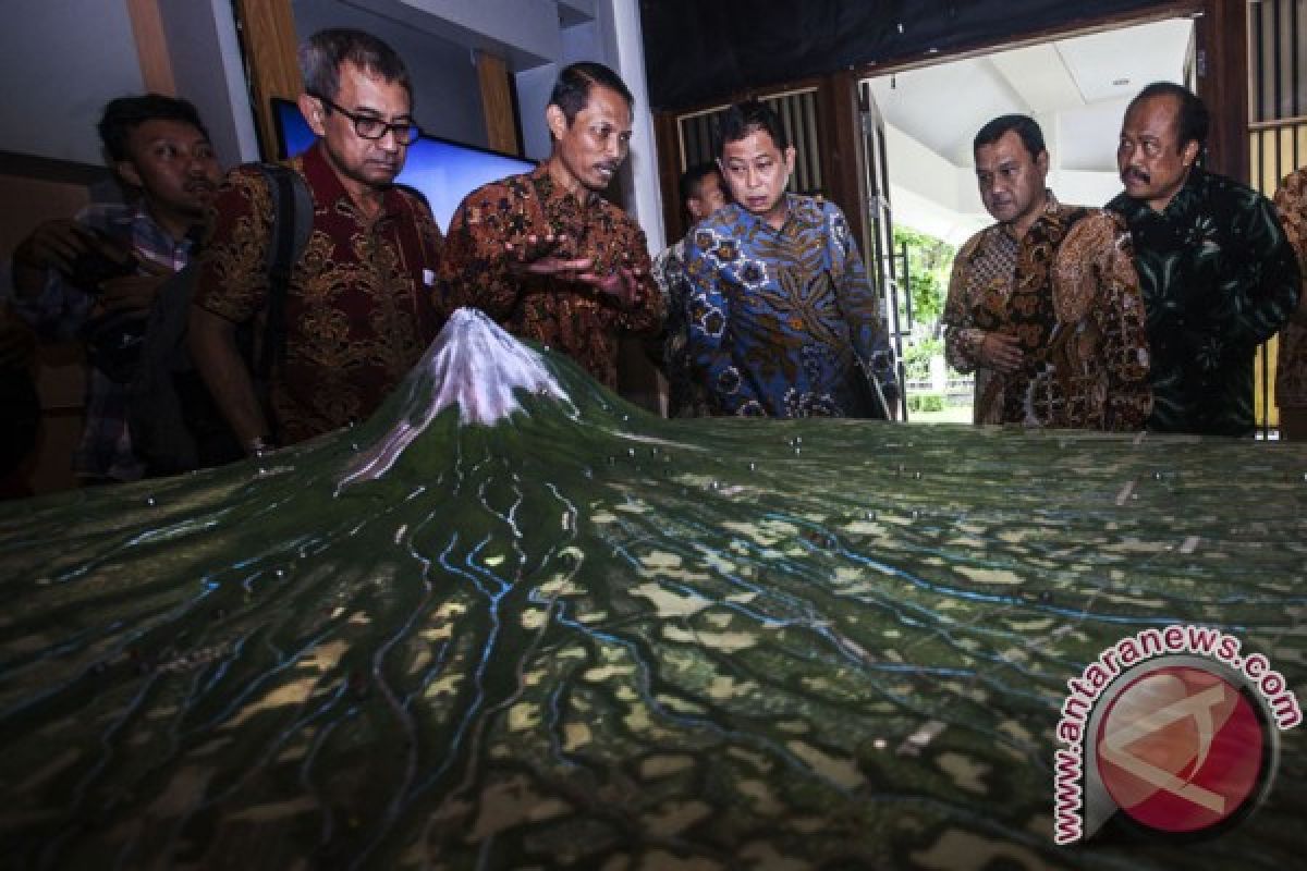 Aktivitas Gunung Merapi dinyatakan masih landai