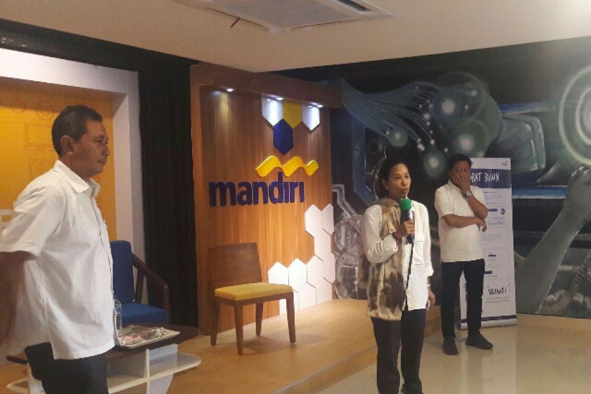 Menteri Rini minta BUMN bersaing secara sehat