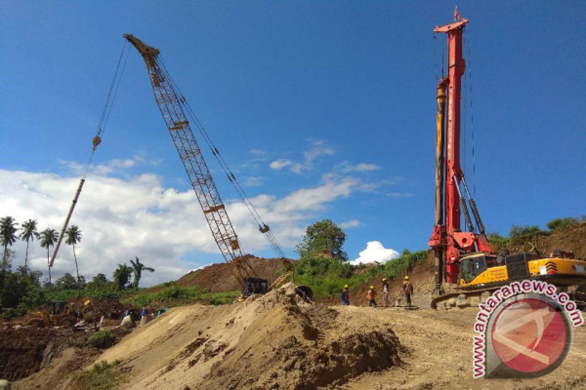 Pembangunan tol Manado-Bitung tak terkendala ambruknya "Overpass"