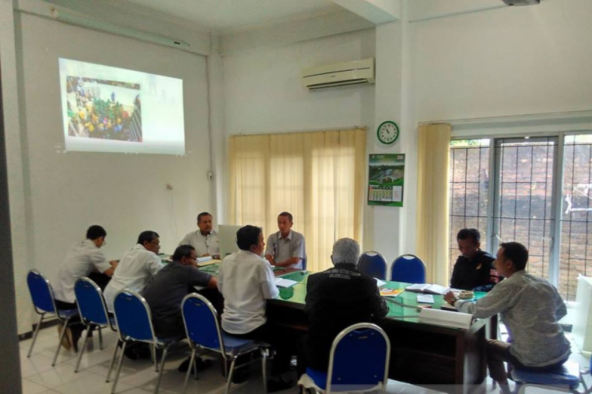 KPU Bojonegoro Empat Pasangan Diusung Parpol Peserta Pilkada (Video)