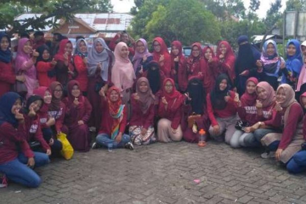 8 Komunitas Sosial di Pekanbaru ini Berbagi Ilmu dan Keceriaan di Panti Asuhan Al-Istiqlal