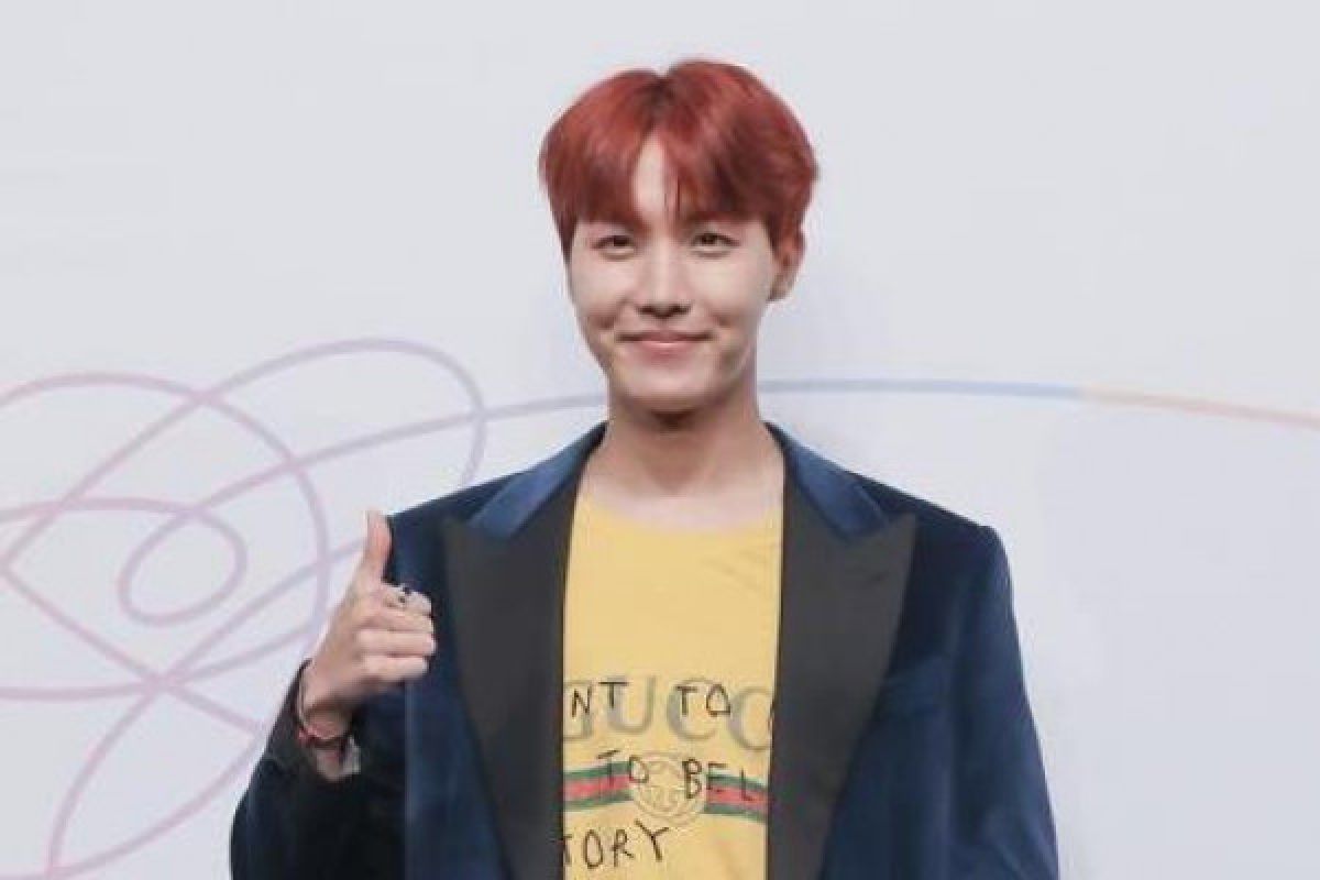 J-Hope BTS akan rilis kompilasi lagu bulan depan