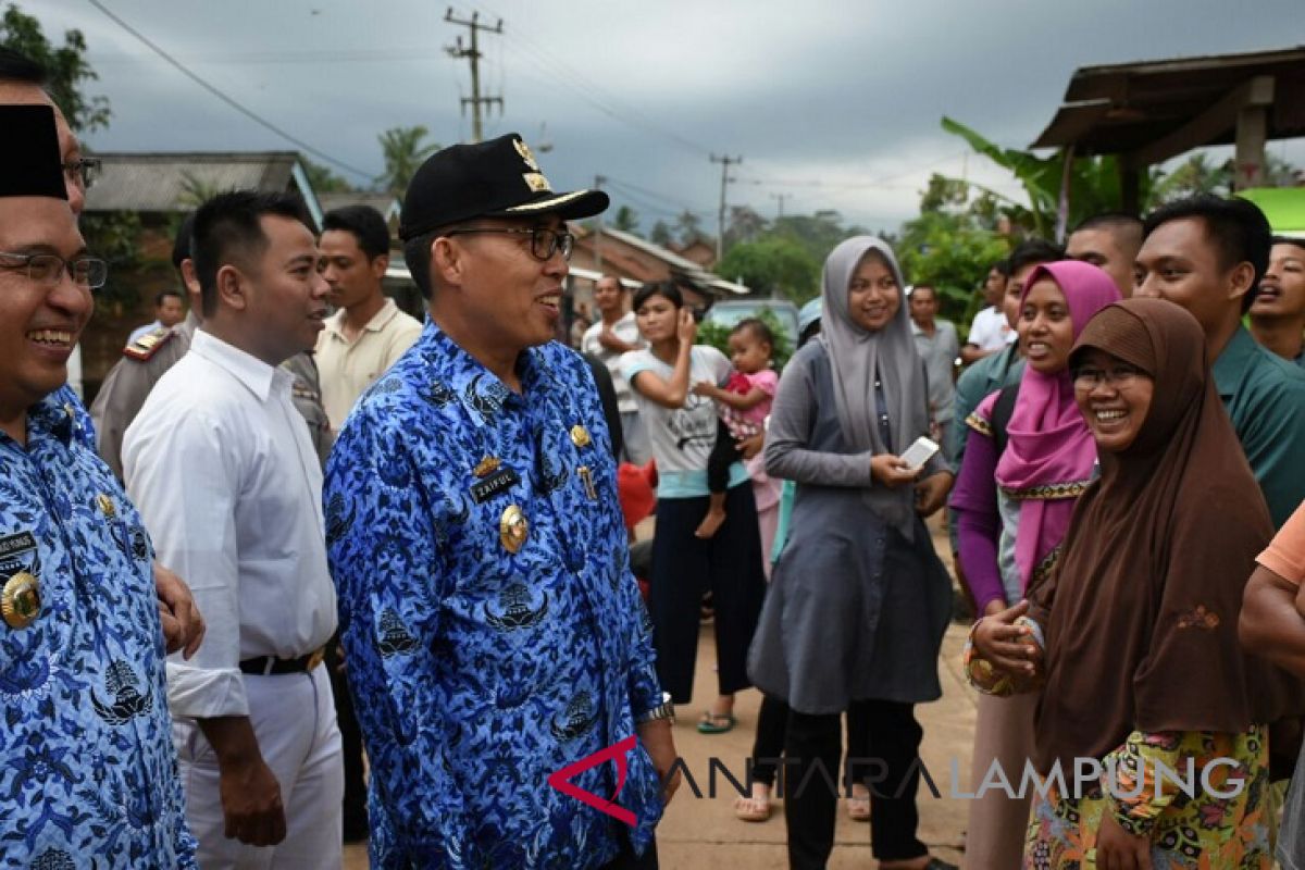 Pemkab Lampung Timur bantu korban banjir