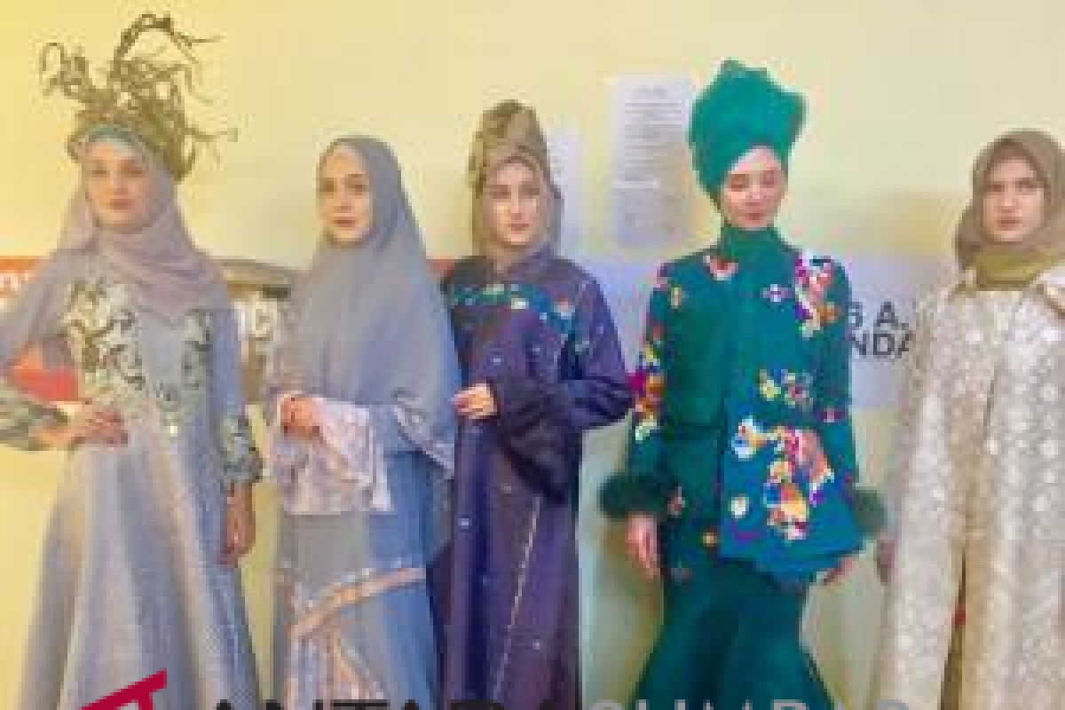 Basiba, baju kurung khas Payakumbuh tampil di London