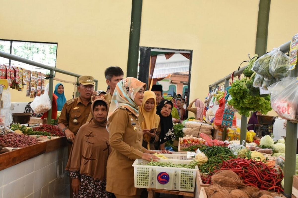 Bupati Lampung Timur resmikan pasar rakyat Rajabasa Lama