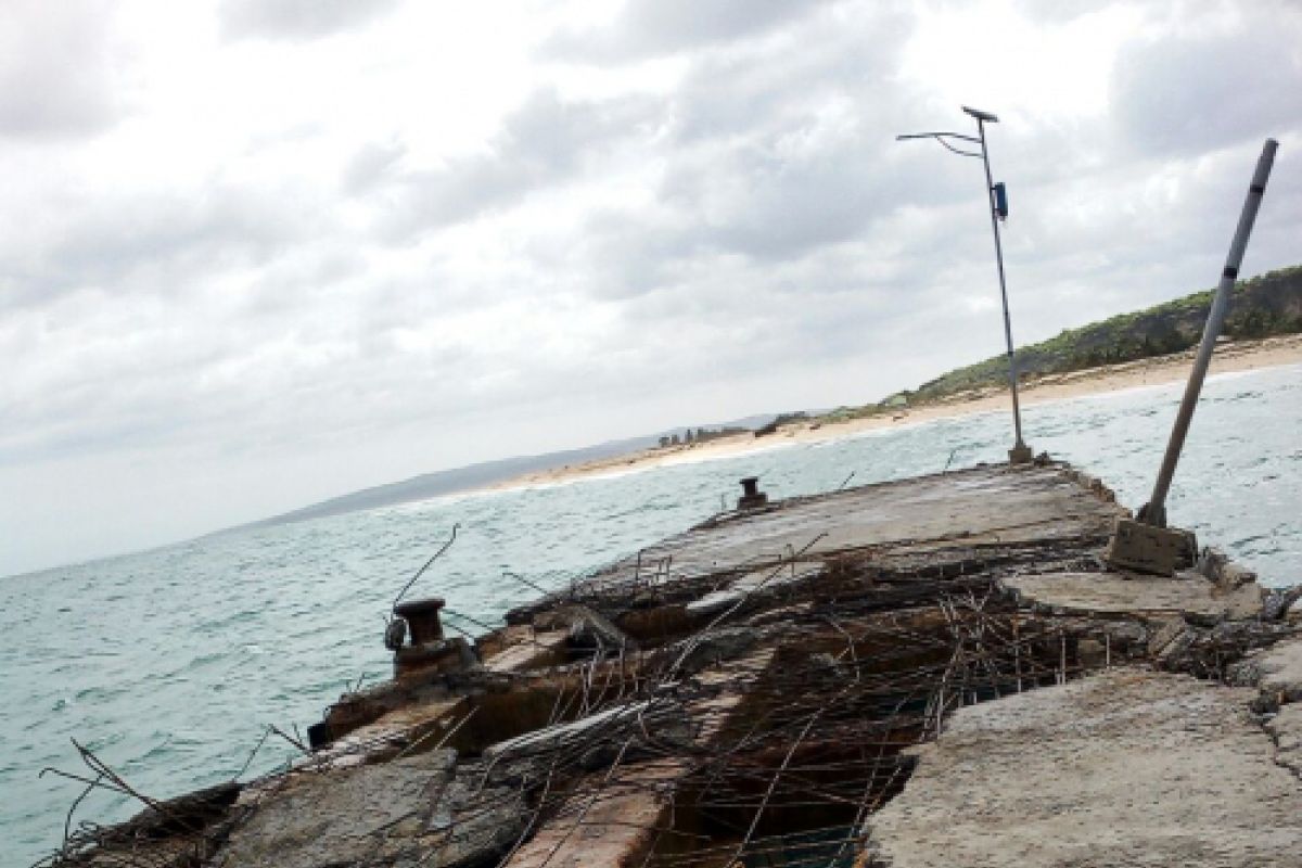 Pemerintah Sabu usul pembangunan kembali dermaga Namo