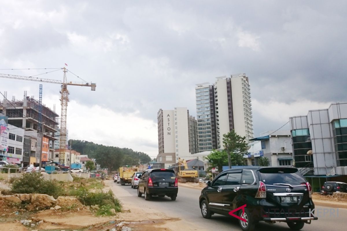 Pemkot Batam lebarkan jalan Bengkong 2019