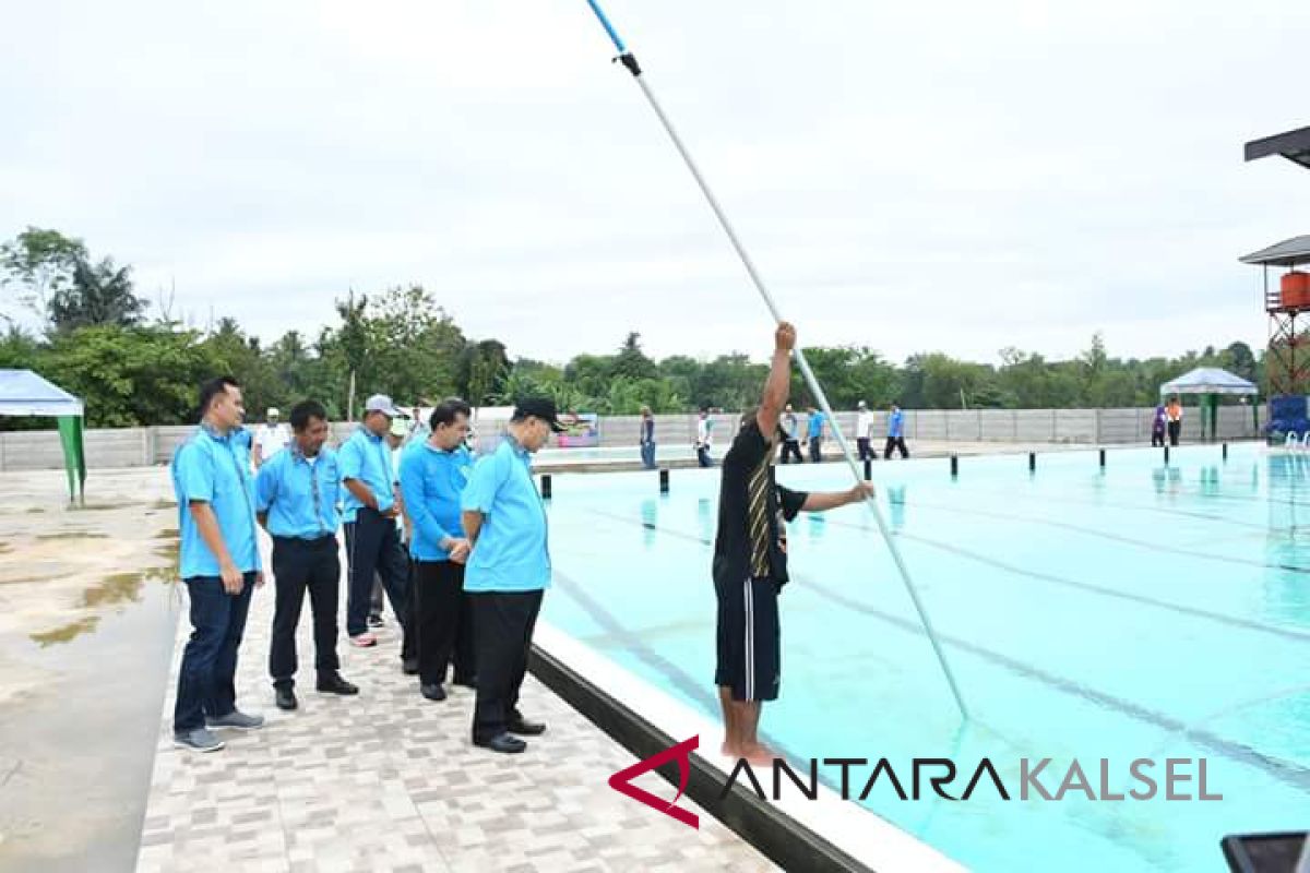 Bupati HSS Resmikan Kolam Renang