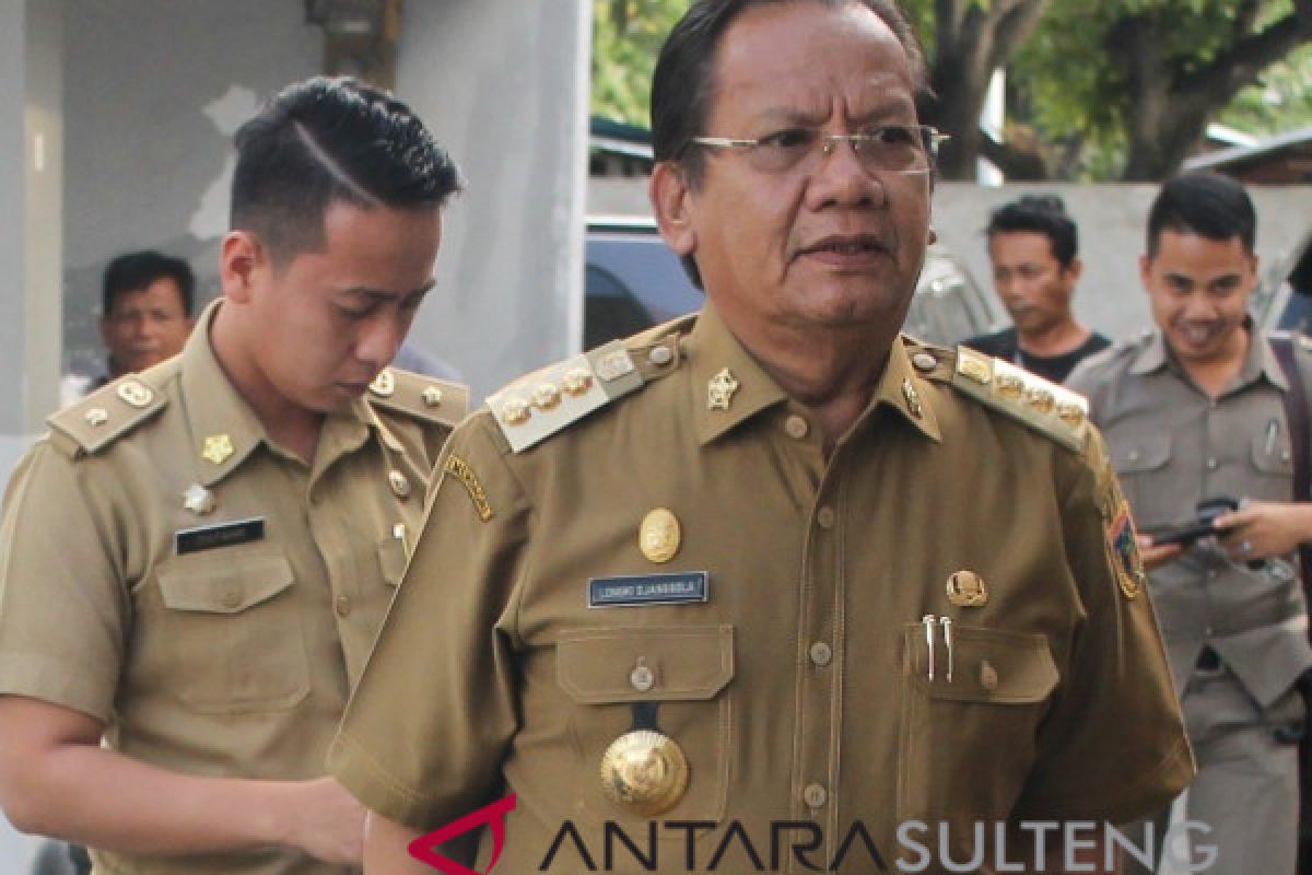 Bupati Bangkep ditahan KPK, Gubernur tunggu petunjuk Mendagri