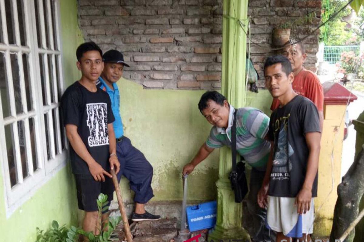 Meriahkan HPN 2018, PDAM-PWI Agam sambung Jaringan air bersih kepada warga miskin