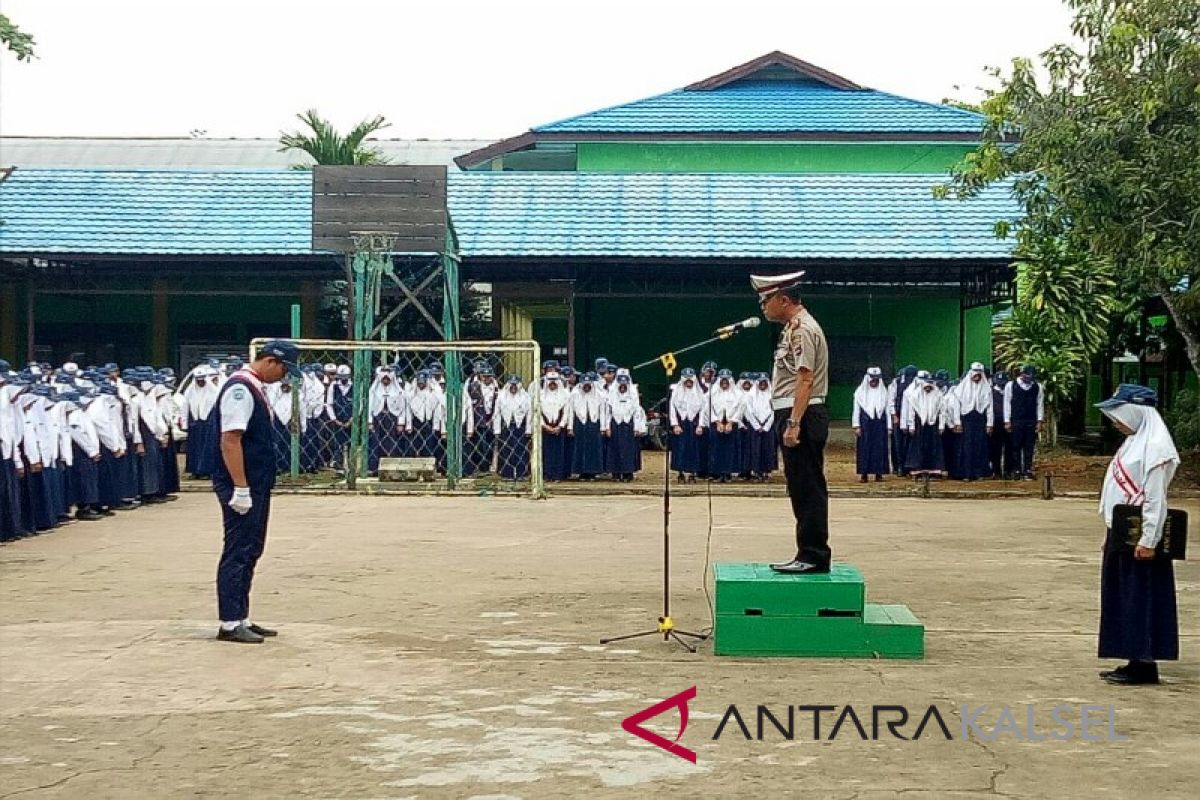 Polisi Larang Pelajar Berkendara Ke Sekolah