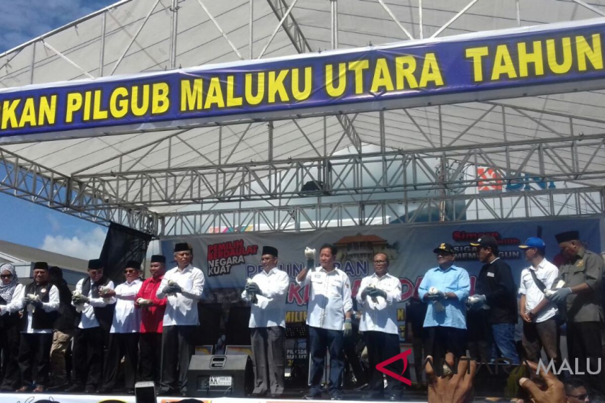 Empat pasangan cagub/cawagub Malut tandatangani deklarasi damai