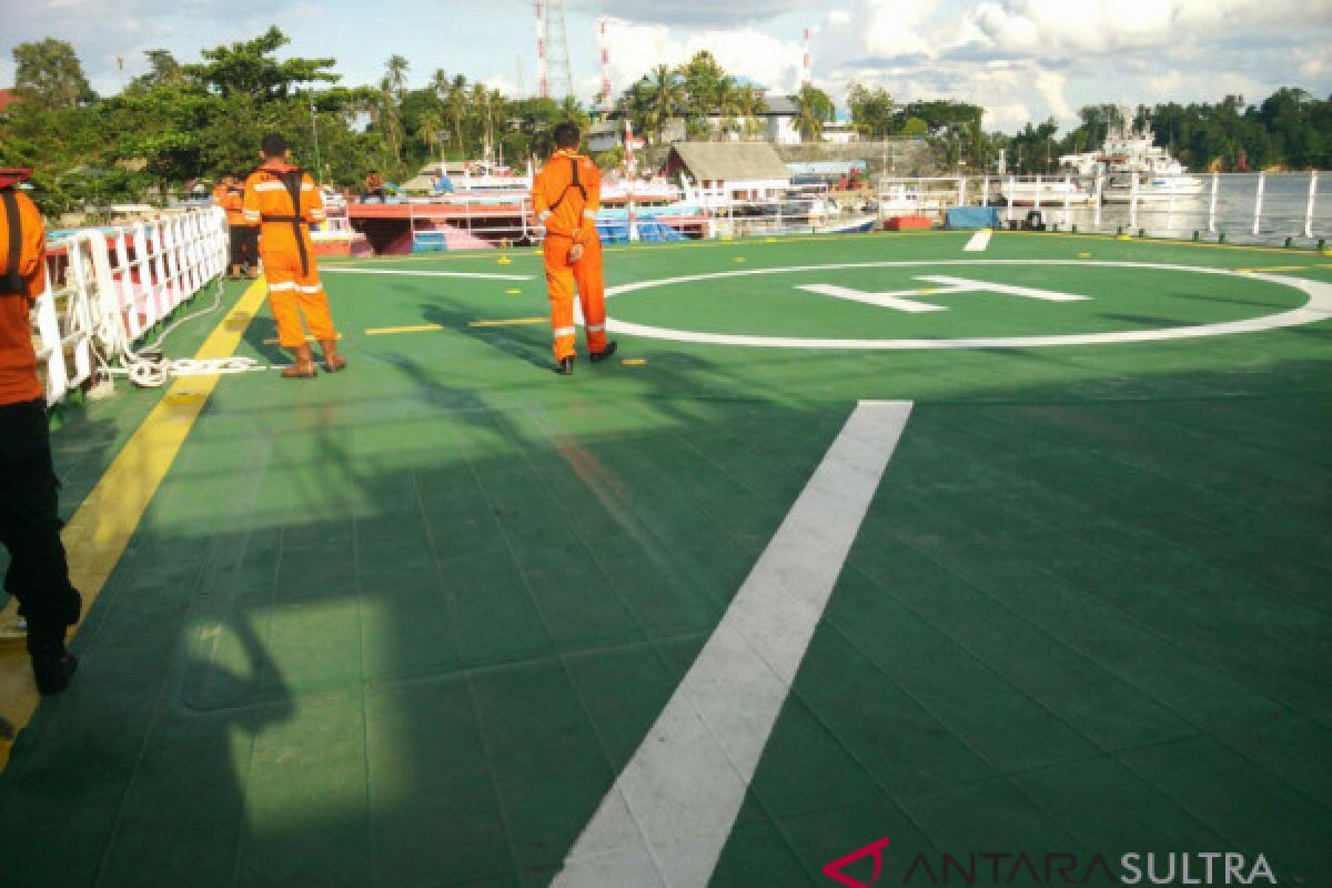 KM Bintang Terang rusak di Perairan Saponda