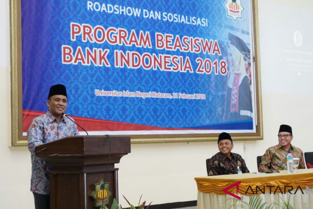 BI NTB pertimbangkan salurkan beasiswa untuk PTS